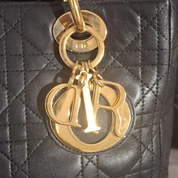 Dior Black Quilted Handbag - Picture 14 of 16